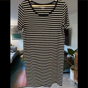 Joe fresh blue and white dress